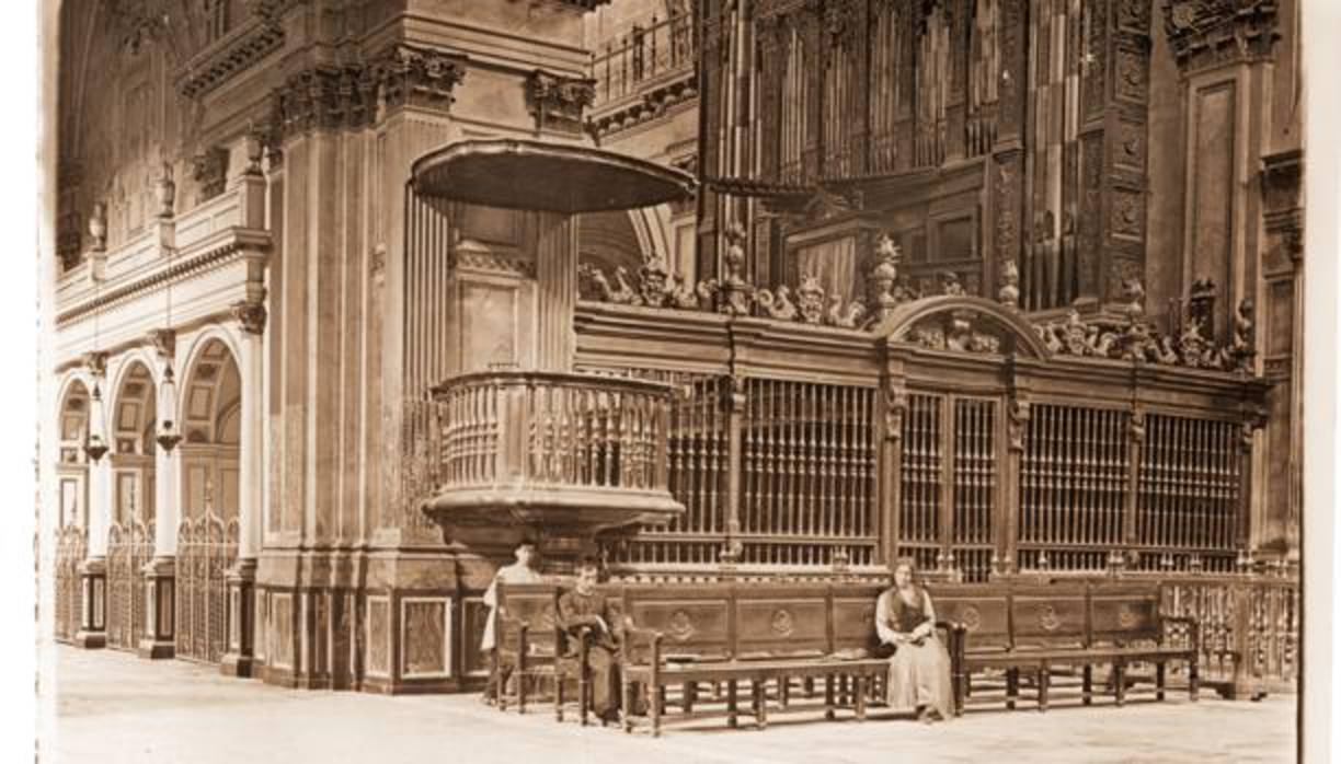 Imagen de uno de los órganos de la Catedral de Valencia datada en 1915