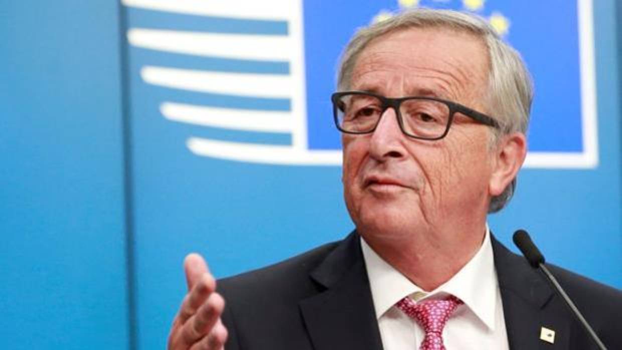 Juncker alerta del «veneno nacionalista» y de los separatismos, que crean fracturas y división