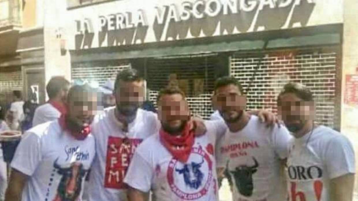 Los cinco amigos sevillanos que presuntamente violaron a una joven madrileña durante los Sanfermines 2016