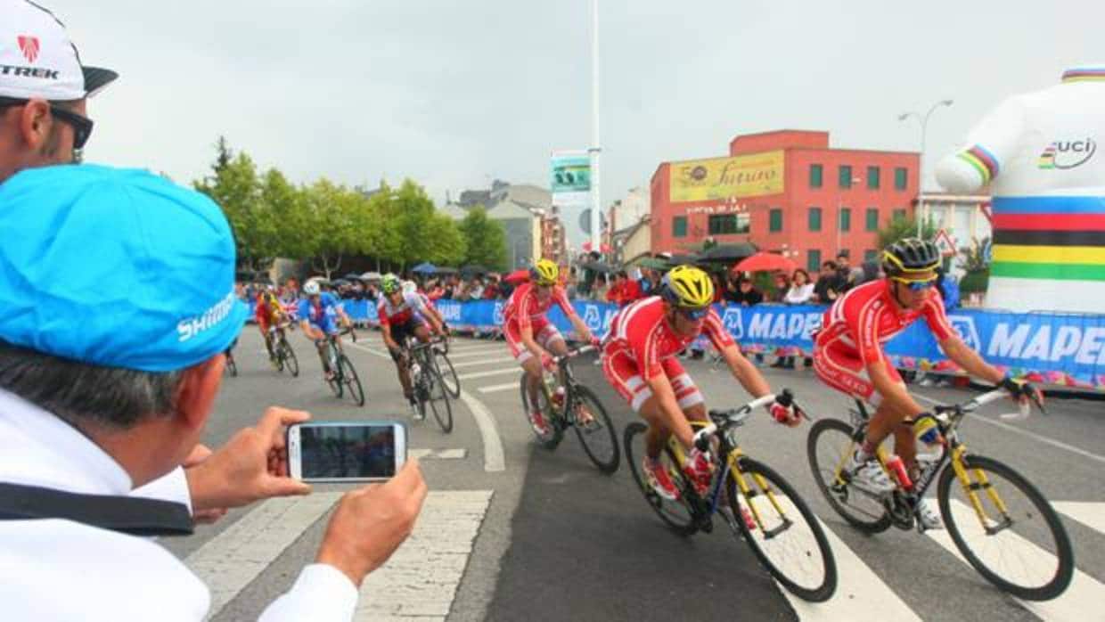 Una de las pruebas del Mundial de Ciclismo de Ponferrada, celebrado en 2014