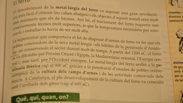 Cataluña adoctrina hasta cuando explica la Prehistoria