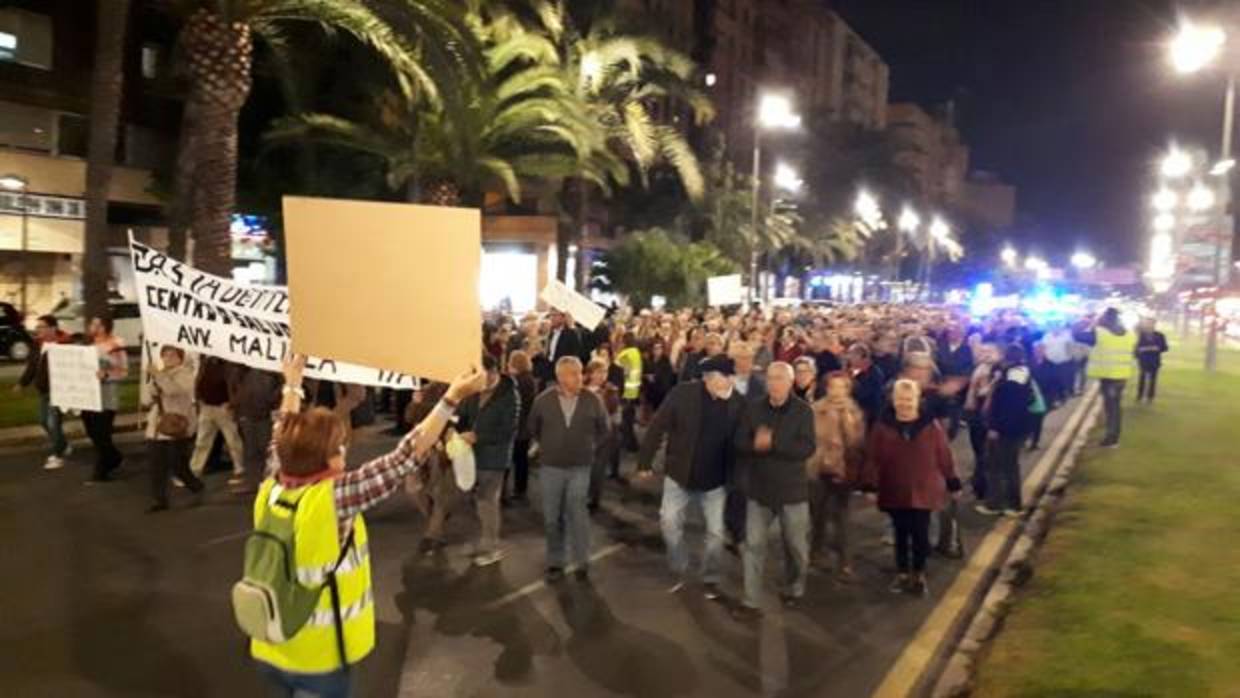 Imagen de la manifestación que ha recorrido las calles este jueves en Valencia