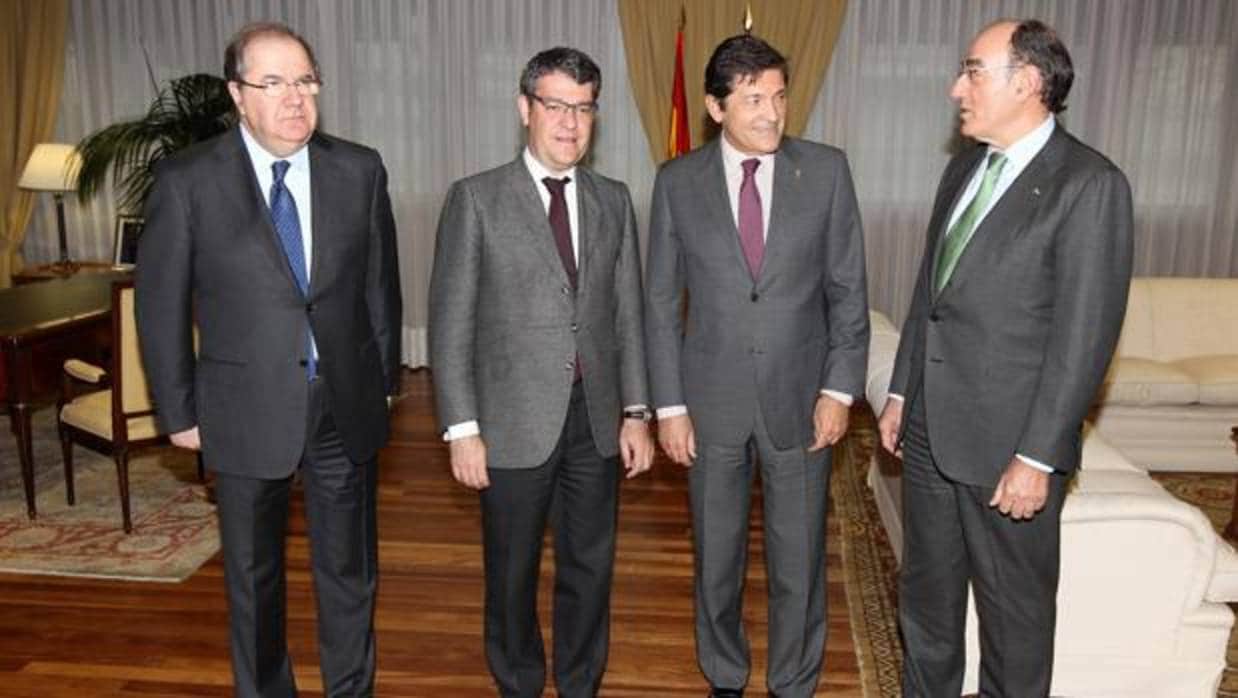 Herrera, Nadal, Fernández y Galán, minutos antes de la reunión celebrada este jueves en Madrid