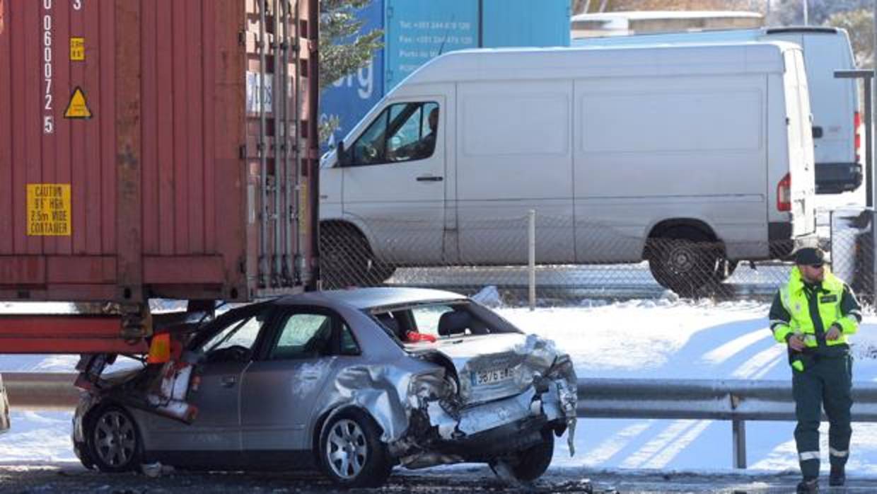 Imagen del accidente producido en la AP-1