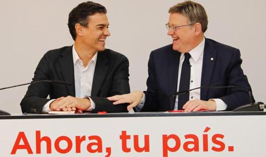 Pedro Sánchez presenta su reforma de la Ley de Memoria Histórica ante un paredón en Paterna