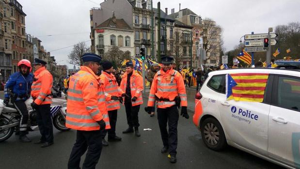 El PP exige explicaciones a Bélgica por fotografías de coches de Policía con esteladas