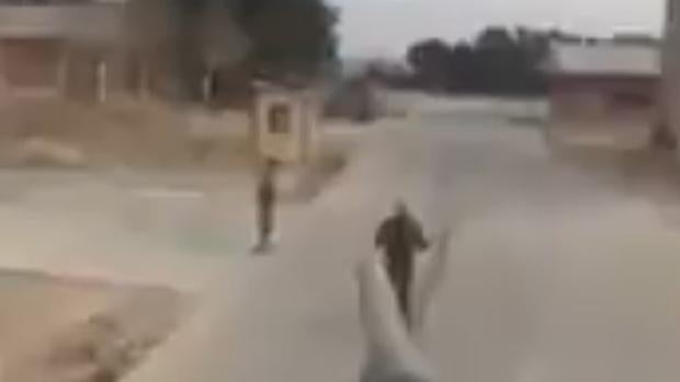 Defensa expedienta a varios militares por dejar a un civil grabar un vídeo amenazante en un tanque