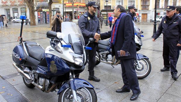 La Policía aumenta su presencia en calles y comercios contra los robos en Navidad