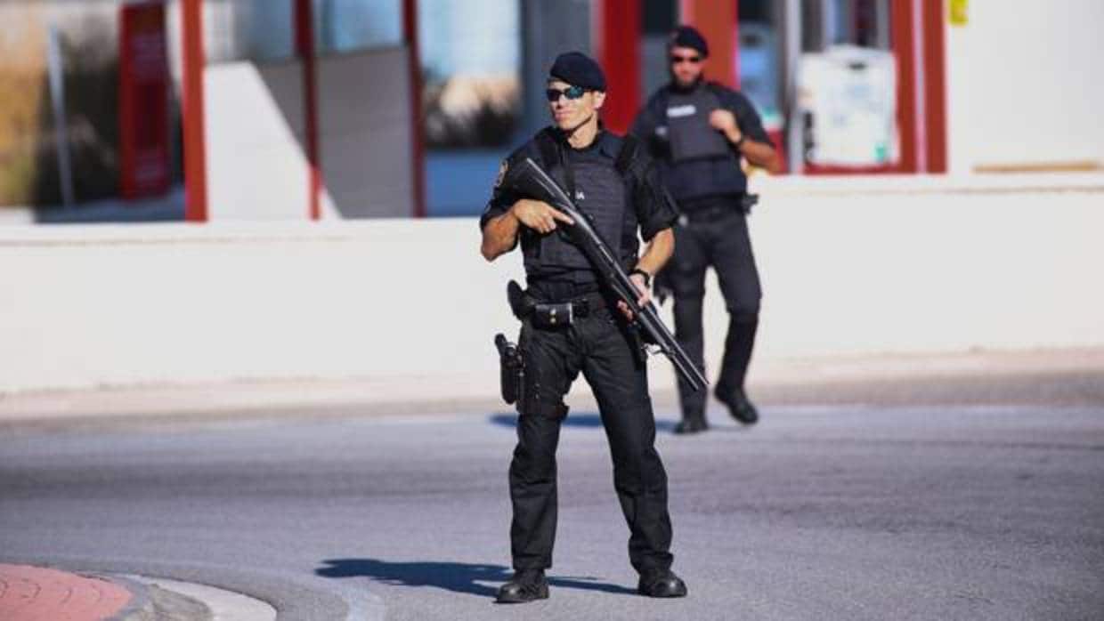 Detectan a un yihadista llegado en coche a Barcelona desde Francia y que apenas estuvo una hora en España