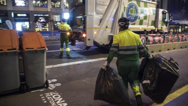 Sin recogida de basura en Nochebuena ni en la mañana de Navidad