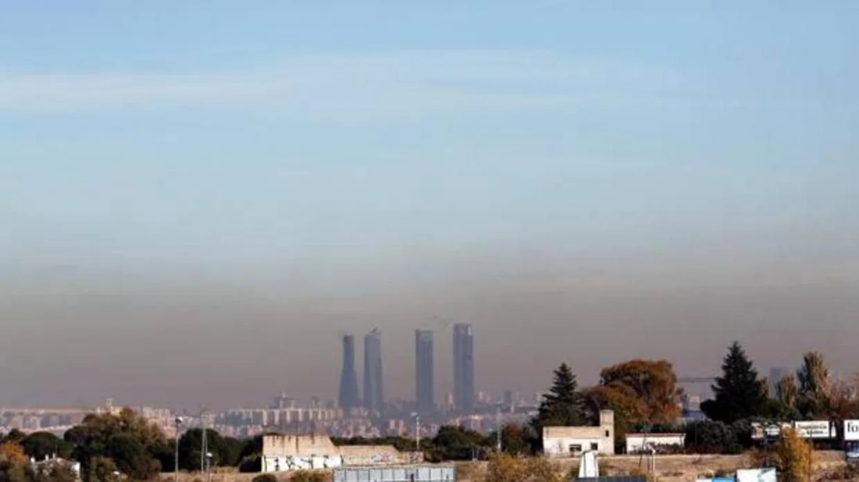 La boina de contaminación sobre Madrid en noviembre pasado