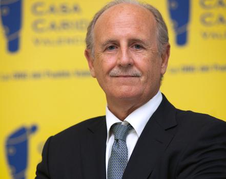 Luis Miralles, presidente de Casa Caridad