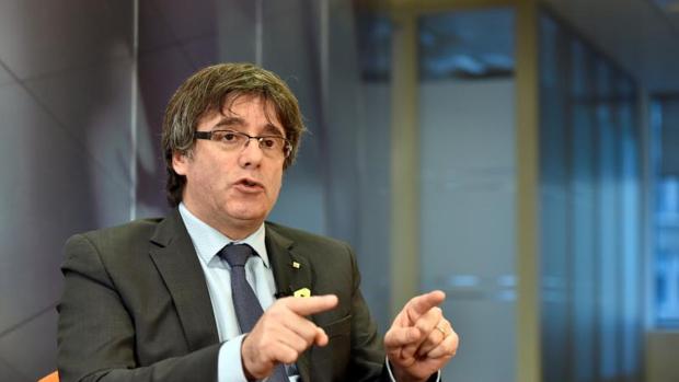 Junts per Catalunya mantiene el pulso y advierte: «Puigdemont será investido»