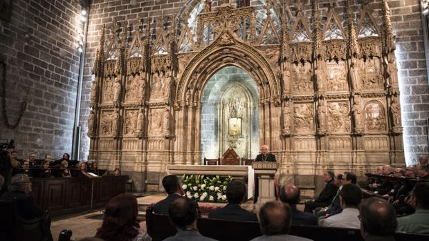 La Catedral de Valencia acoge la celebración de las vísperas de Año Nuevo con la procesión y «Te Déum»