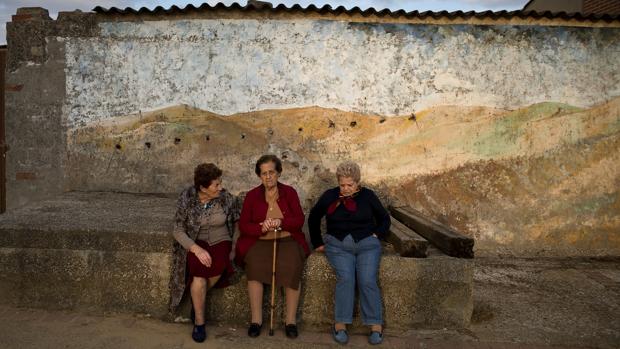 Nueva mirada a las «Viejas historias»