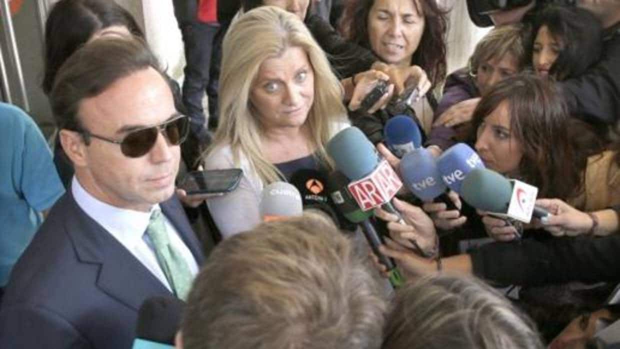Ricardo Pérez Lama, tras abandonar este jueves los juzgados de Ribeira