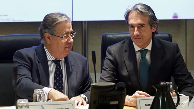 El Gobierno quiere que pase la polémica por la AP-6 para dar explicaciones en el Congreso