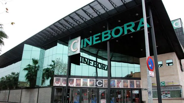 Ramos pide a Cerezo que le ceda los cines Cinébora para albergar la sede de la escuela de música