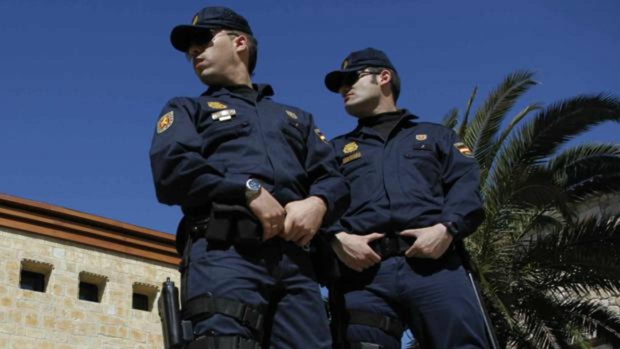 La falta de agentes afecta a las unidades de la Policía Nacional de Zaragoza capital y Clalatayud