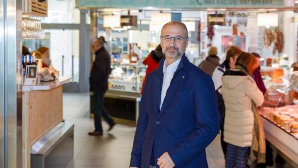 Luis Fuentes, en el Mercado del Val de Valladolid