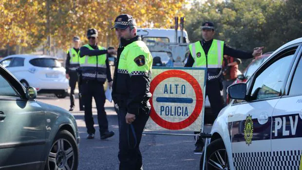 La Policia Local inicia una campanya de vigilància sobre les condicions de seguretat dels vehicles en València