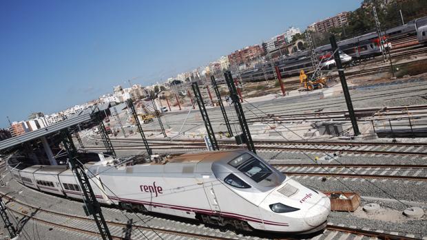 El AVE entre Madrid y Castellón comenzará a operar el próximo martes con una promoción de 25 euros