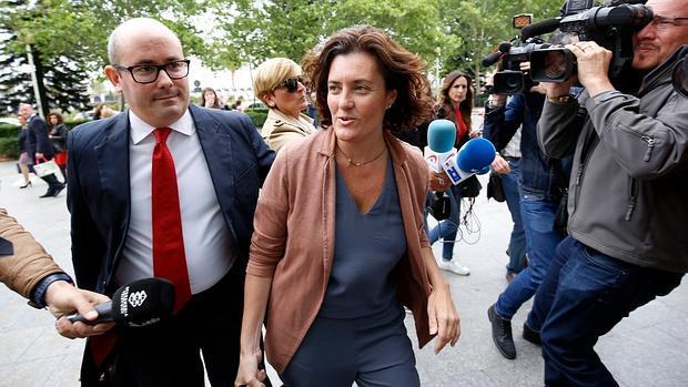 El juez cita a declarar a la concejal Beatriz Simón por la presunta financiación ilegal del PP de Valencia