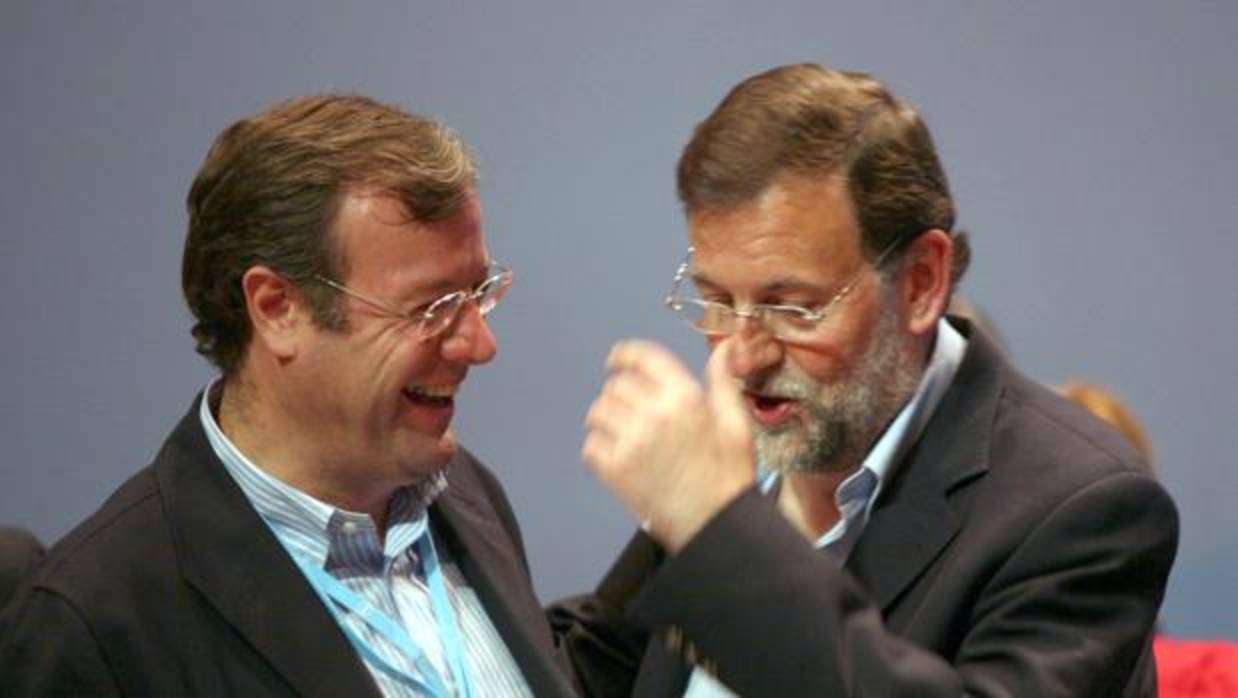 El alcalde de León, Antonio Silván, junto al presidente del Gobierno, Mariano Rajoy