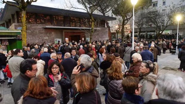 Los menores implicados en el doble crimen de Bilbao dejaron más de 300 huellas en el escenario