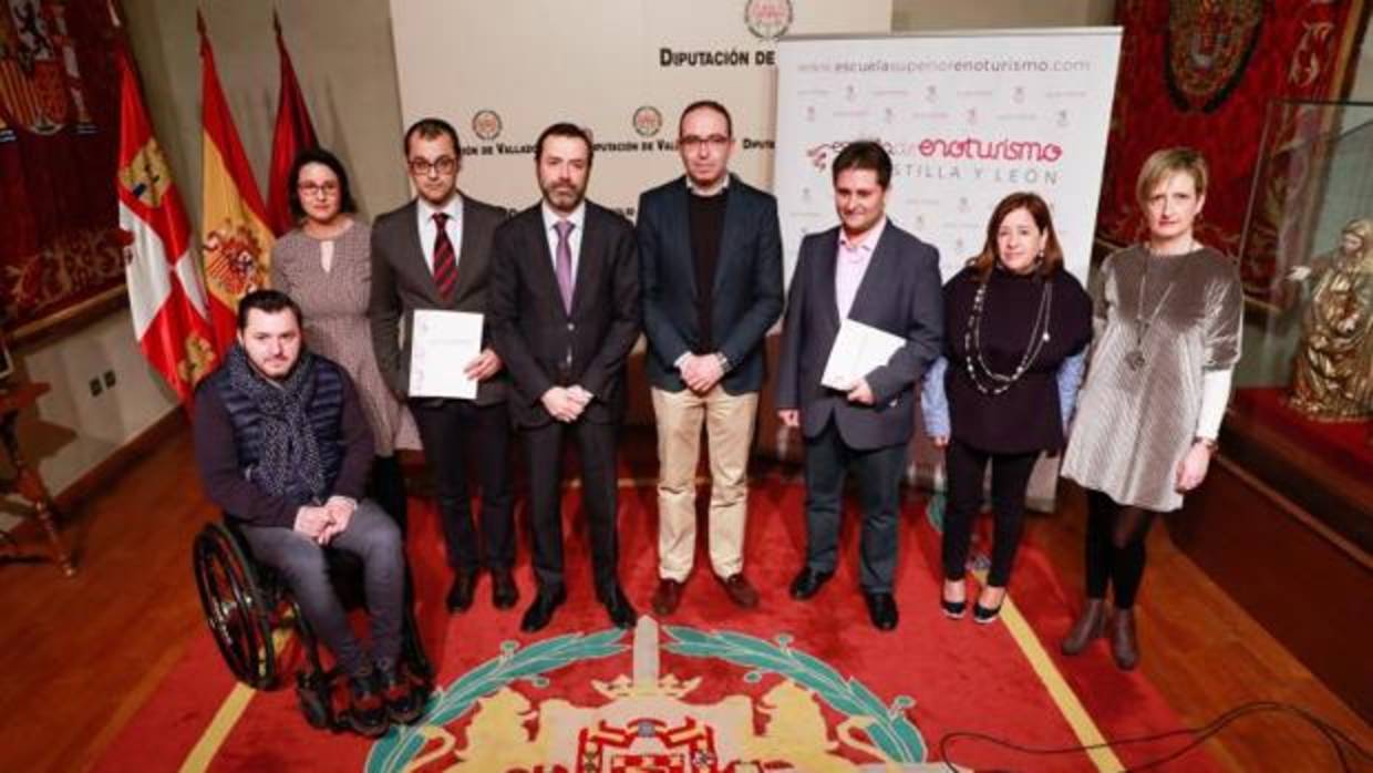 Presentación de la Escuela Superior de Enoturismo en la Diputación de Valladolid