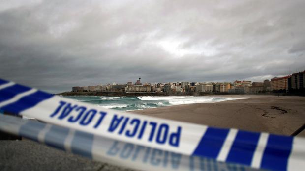 En estado grave un joven, apuñalado en la zona de copas del Orzán