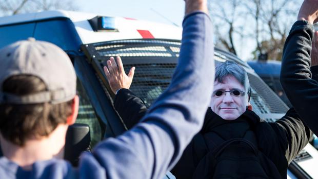 Los Comités de Defensa de la República, el secesionismo sin rostro