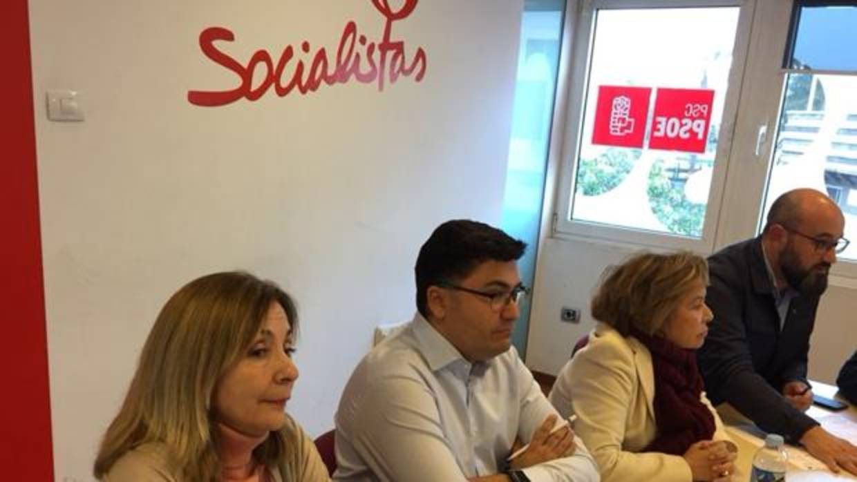 Pérez lanza al PSOE de Las Palmas a vender gestión a la calle