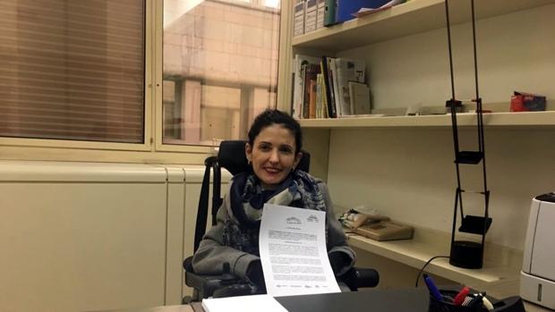 Podemos alega que la senadora que dejó que su ayudante votase por ella no sabía que está prohibido