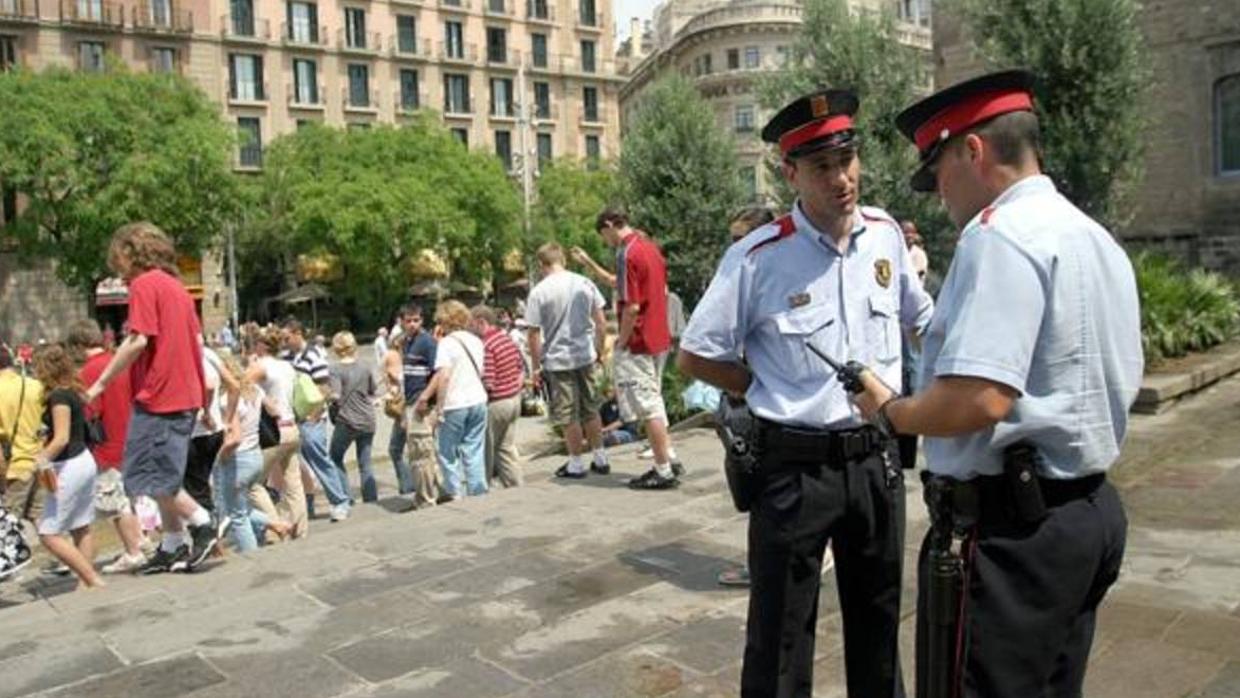 Imagn de archivo de los Mossos d'Esquadra de patrulla