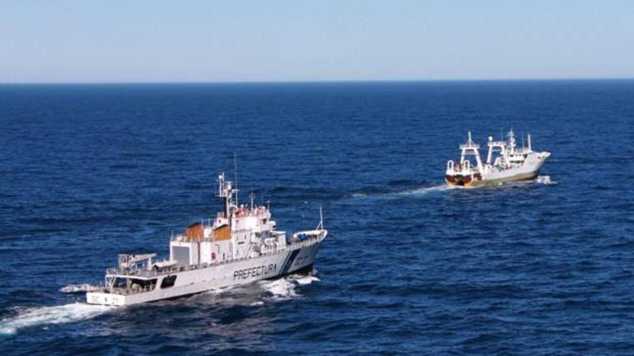 El barco apresado, de una armadora gallega