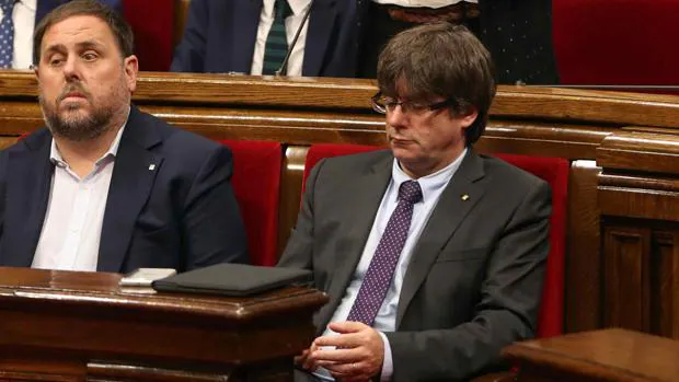 Puigdemont acusa al Estado de querer «dividir» a los catalanes haciendo que el castellano sea vehicular