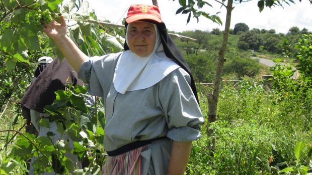 La hermana María José: la historia de la misionera que ha logrado agua potable en pleno desierto en Kenia