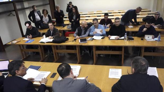 Los sindicatos rompen el diálogo y demandan ahora otro interlocutor