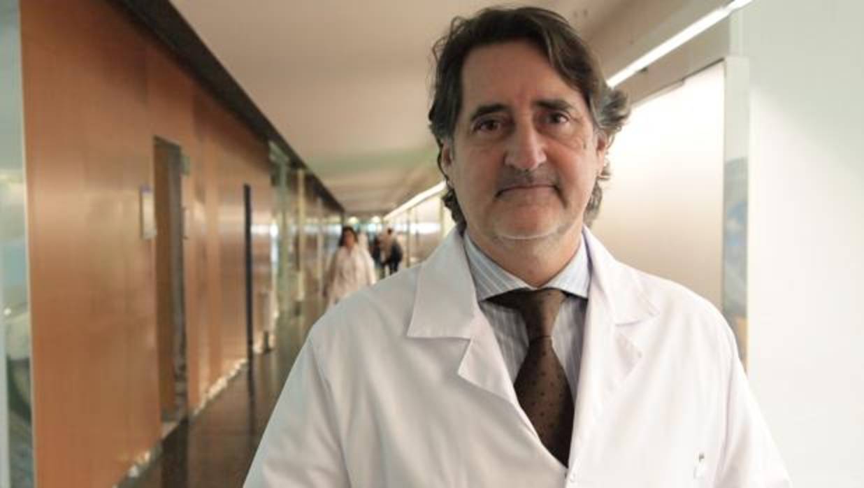 El neurocirujano Gerardo Conesa, responsable de la nueva unidad
