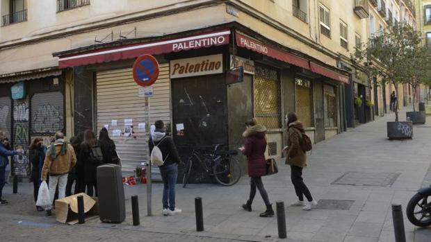 El Palentino, el último clásico de Malasaña, cierra el jueves tras la muerte de su propietario