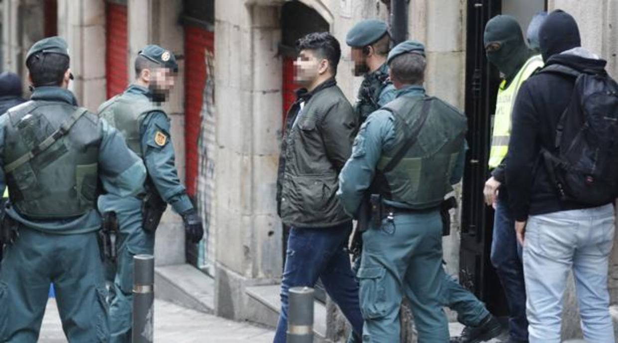 Al menos siete detenidos por tráfico de seres humanos en País Vasco y Cantabria