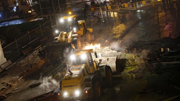 La Fallas 2018 dejan un balance de diez toneladas de basuras y cenizas