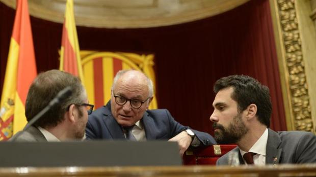 Los letrados del Parlamento catalán dan la razón a Torrent ante la petición de Cs para suspender el pleno