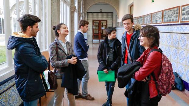 Los alumnos prevén una gran marcha como primer paso para la EBAU única