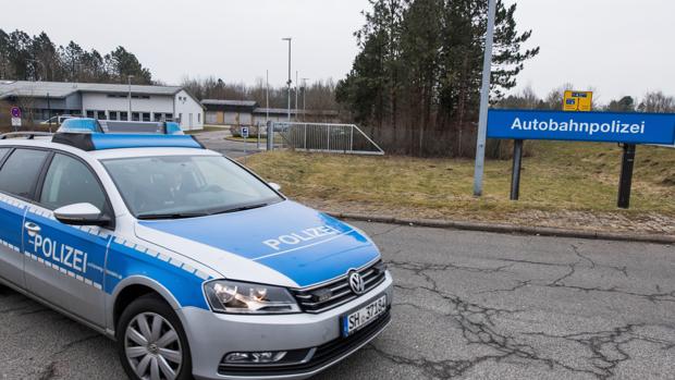 El CNI instaló un localizador en el coche de Puigdemont para su detención