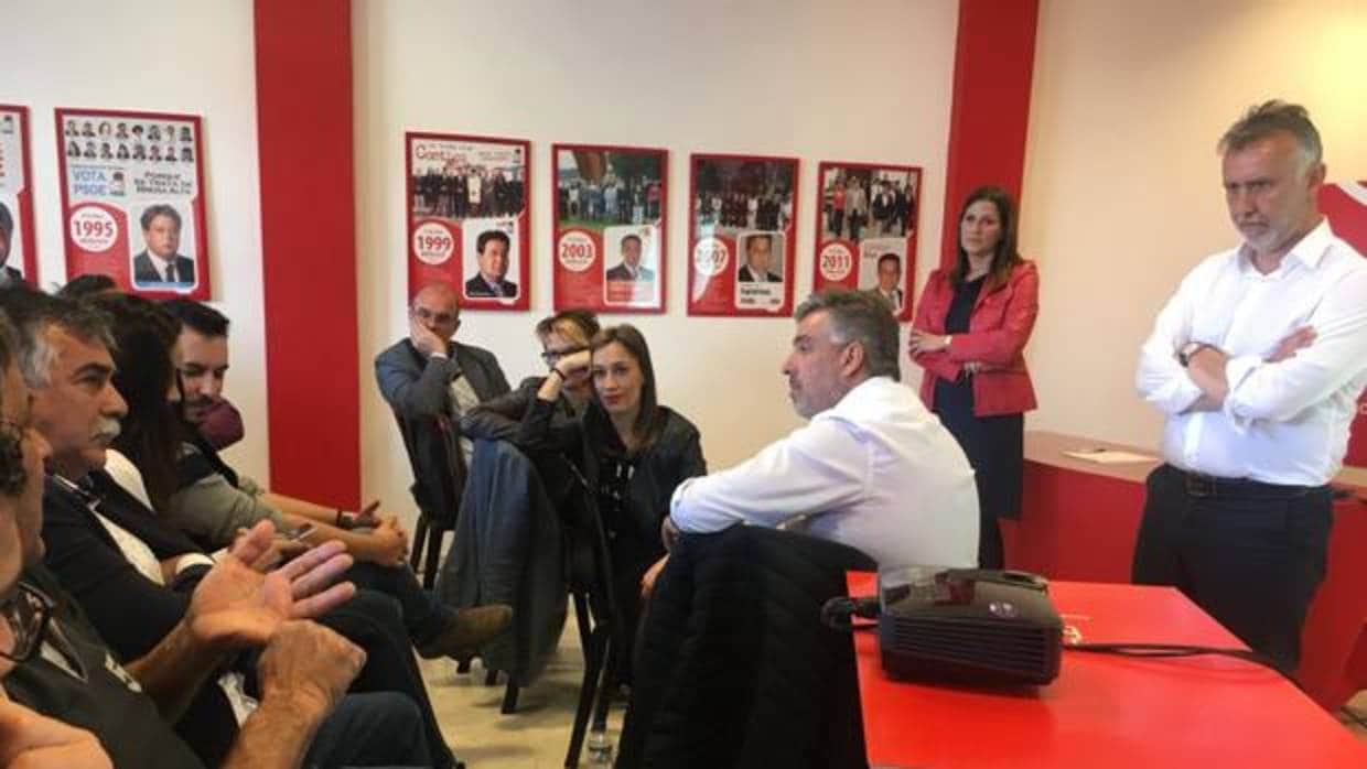 Chavanel afirma que el PSOE canario es «un partido en descomposición»