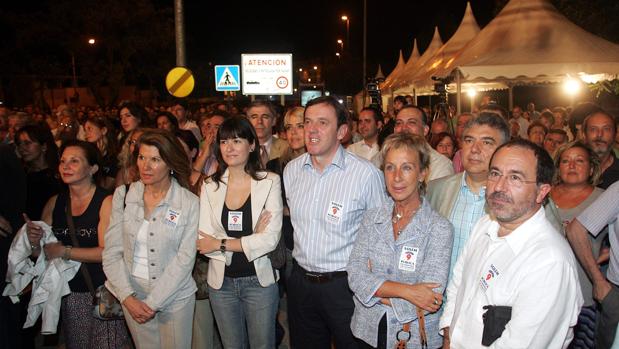Preservativos, bronceados, una avioneta y una protesta contra Canal 9: los gastos investigados de PSPV y Bloc