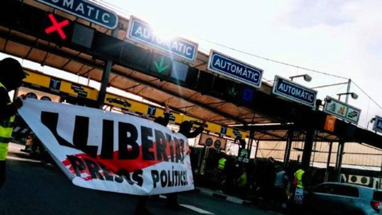 Manifestación de los CDR en las carreteras catalanas