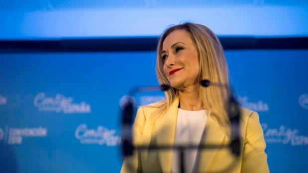Cifuentes no dimite: «Yo he dicho la verdad. No he mentido en nada»